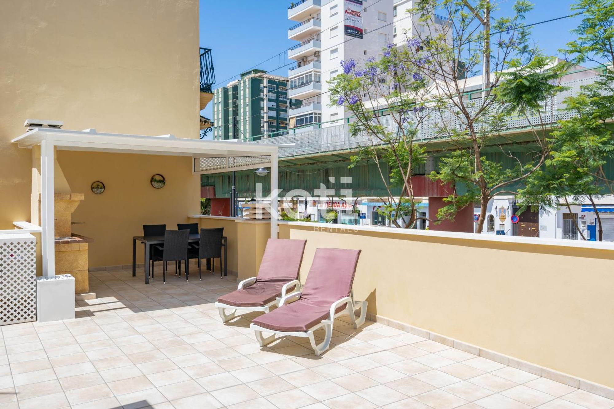 Koti Rentals - Casita Rosario Pino Rooftop Y Bbq Fuengirola Exterior photo